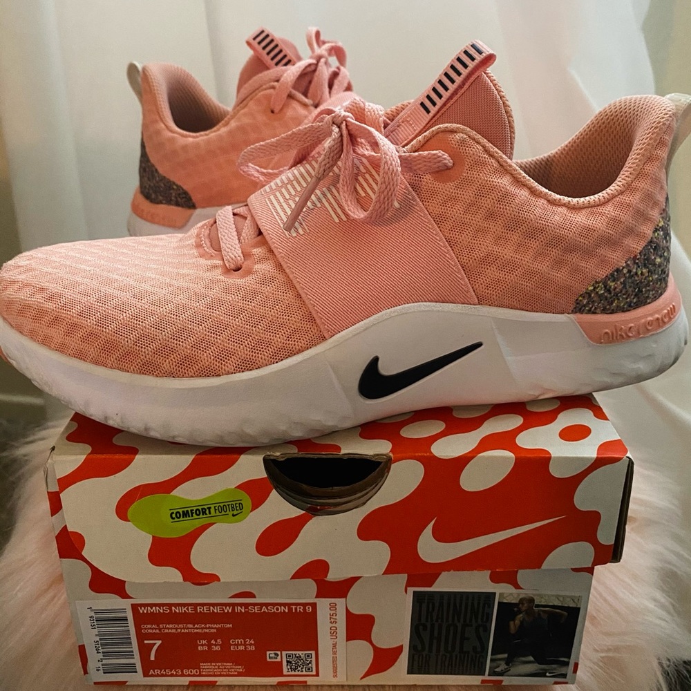 Nike Renew In-Season TR 9 Womens Training Shoes